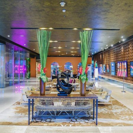Artotel Suites Bianti Yogyakarta Exterior foto