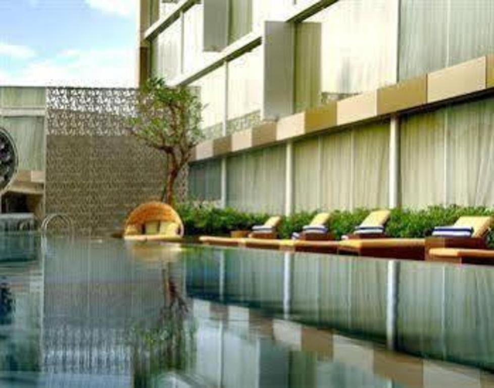 Artotel Suites Bianti Yogyakarta Exterior foto