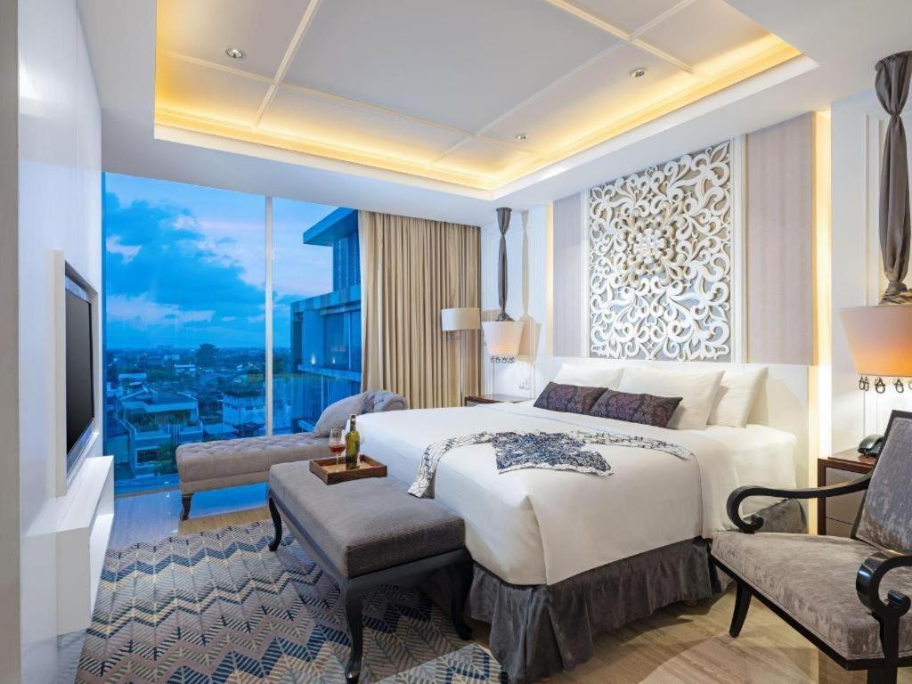 Artotel Suites Bianti Yogyakarta Exterior foto