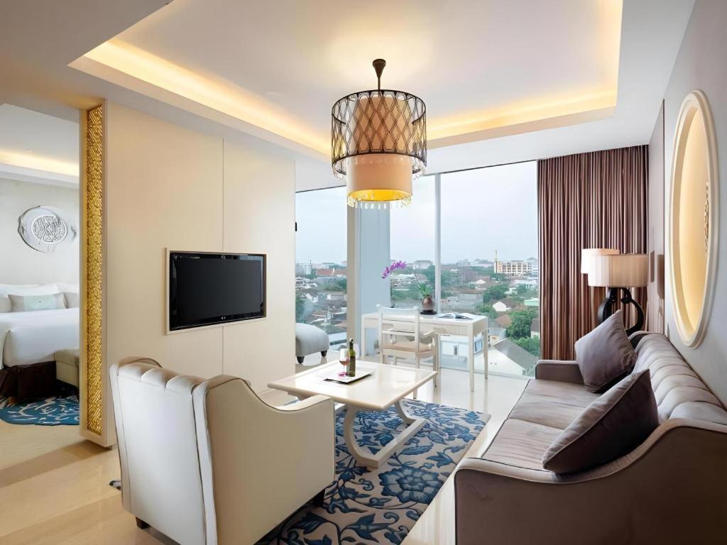 Artotel Suites Bianti Yogyakarta Exterior foto